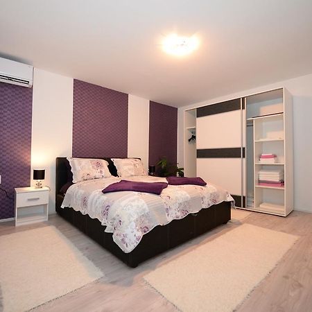 Madea Apartment 36 Novi Sad Phòng bức ảnh